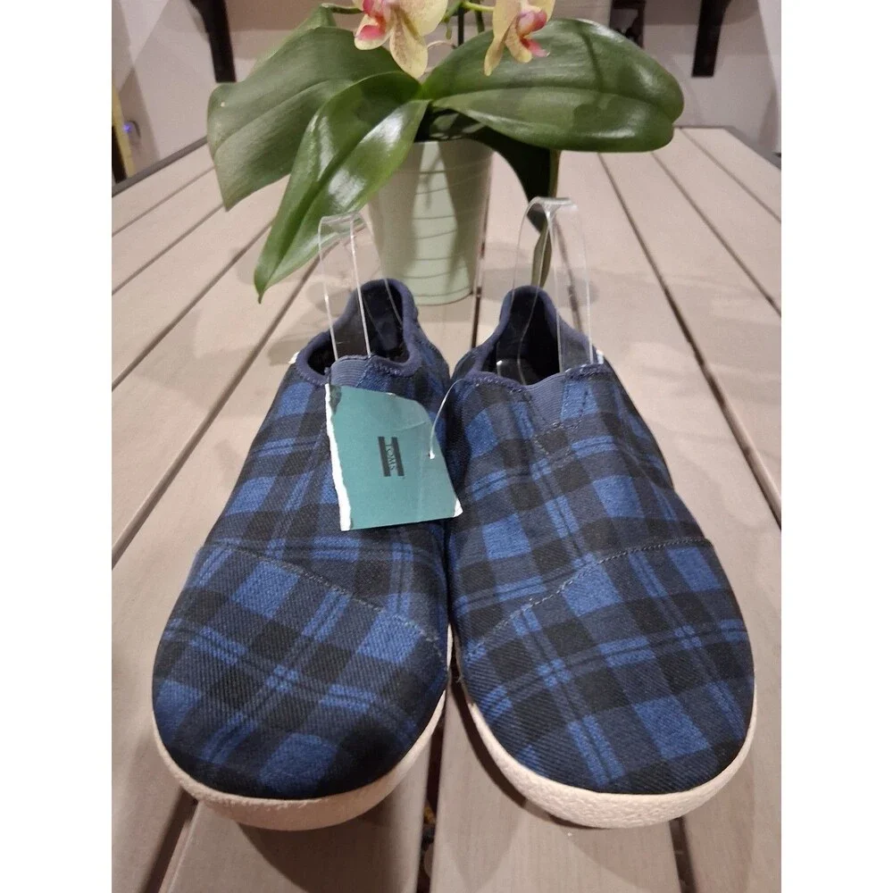 Mens Toms Rodeo Faux Fur Lined Slipper NWOB Black/blue size 13 SB7
